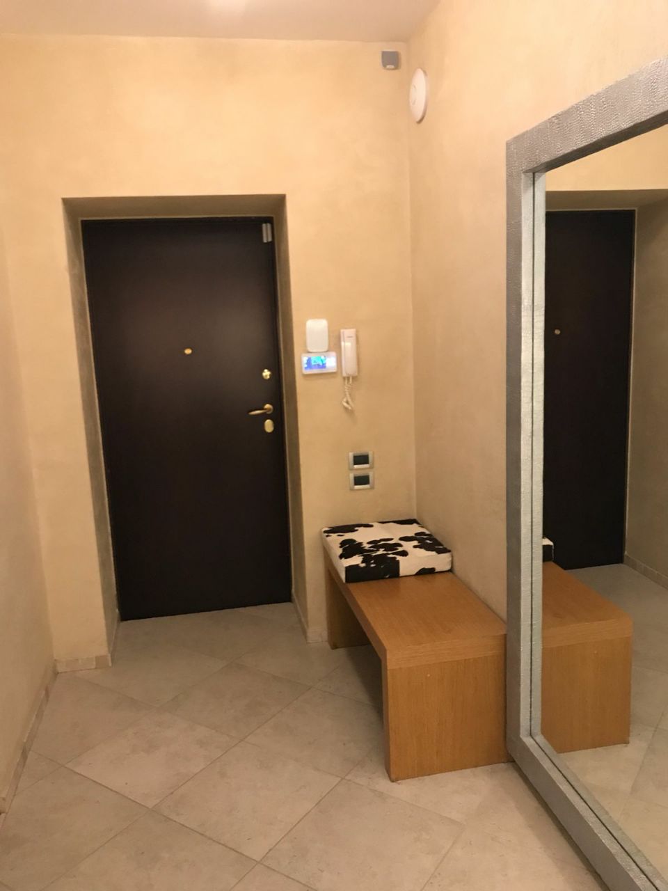 Продажа 3-комнатной квартиры в переулке Дунаева