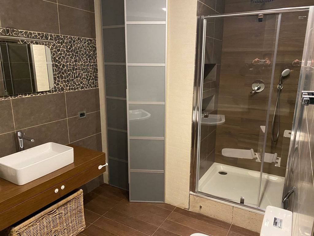 Продажа 3-комнатной квартиры в переулке Дунаева