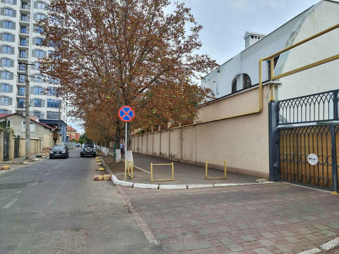 Продажа 1/3 дома по улице Вице-Адмирала Азарова 12