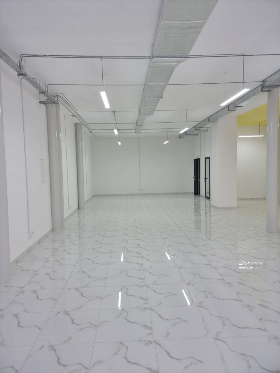 Продажа коммерческого помещения в ЖК