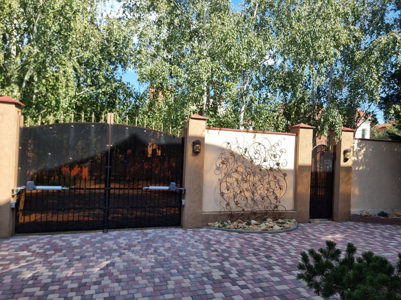 Продажа дома в Совиньон-2