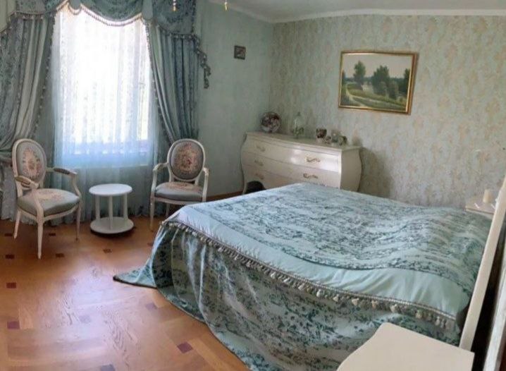 Продажа дома в Совиньон-2