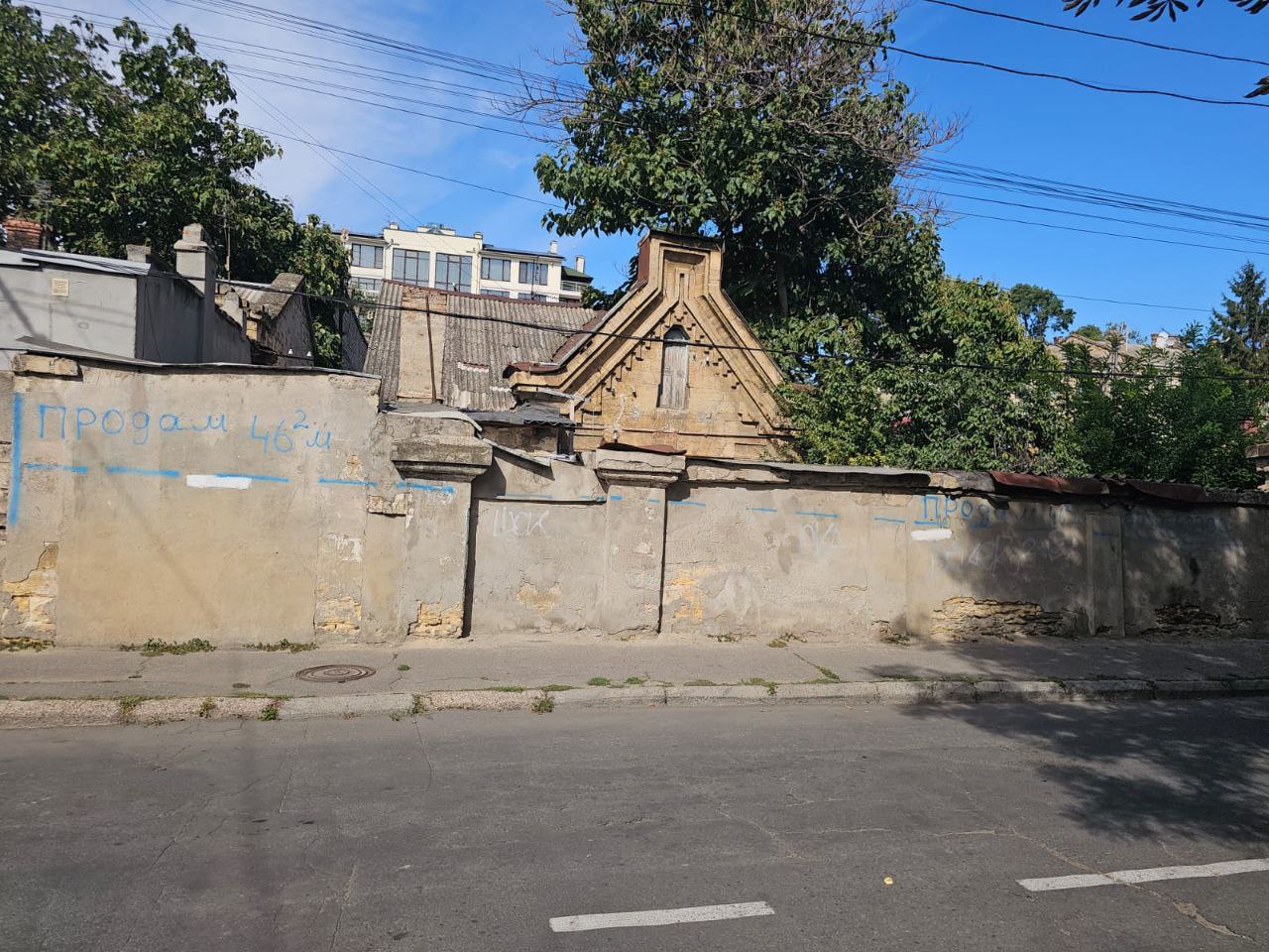 Продажа 1/3 дома по улице Вице-Адмирала Азарова 12