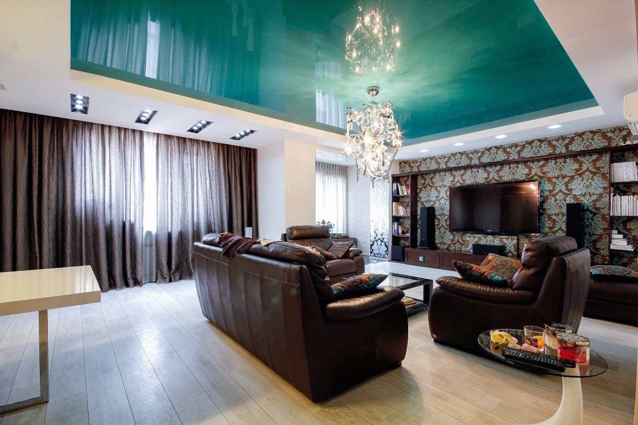 4-комнатная квартира на Адмиральском проспекте
