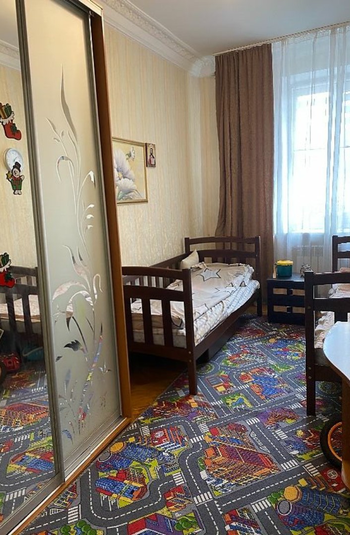 3-х комнатная квартира в центре Одессы
