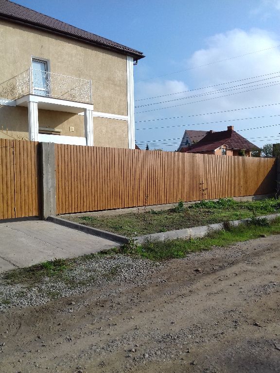 Продам дом в Червоном хуторе