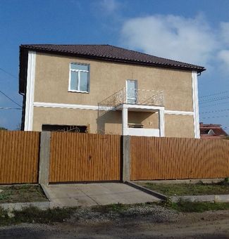 Продам дом в Червоном хуторе