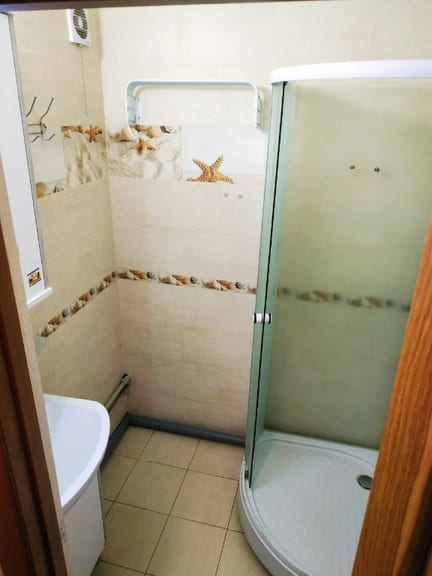 В продаже трехкомнатная квартира