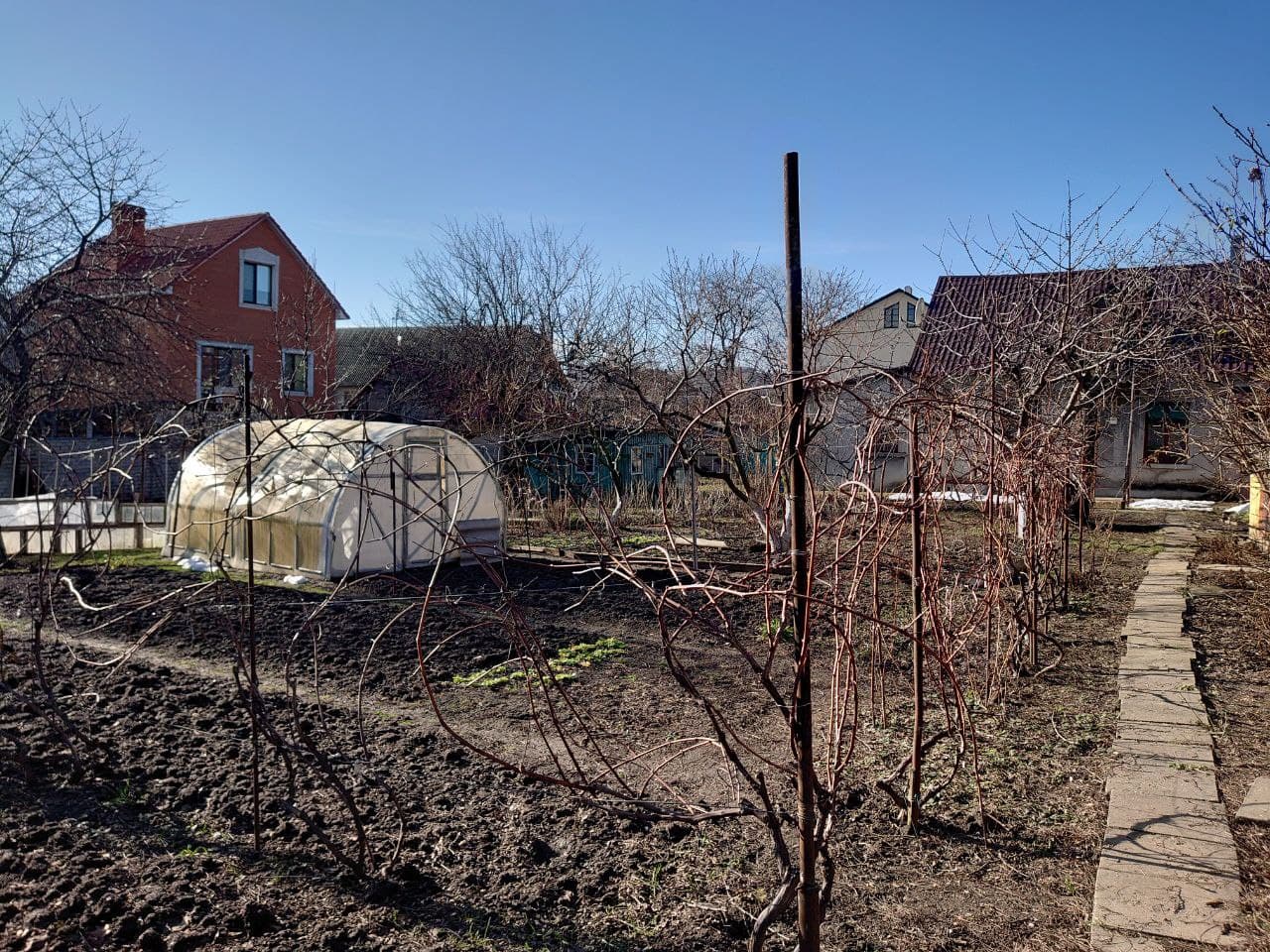 Продам участок 18 соток Толбухина